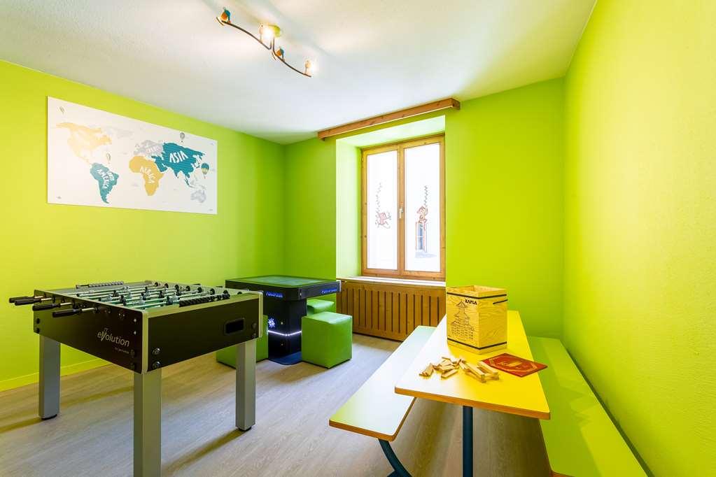 Art Boutique Monopol St. Moritz